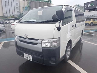 TOYOTA HIACE VAN 2019