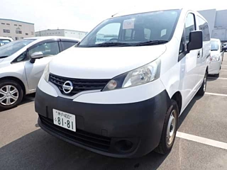 NISSAN NV200 2019