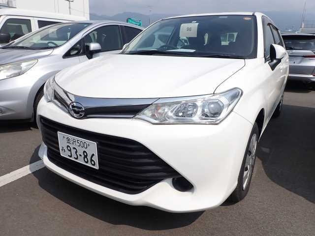 TOYOTA COROLLA FIELDER 2017