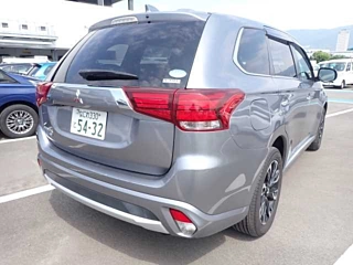 MITSUBISHI OUTLANDER PHEV 2018
