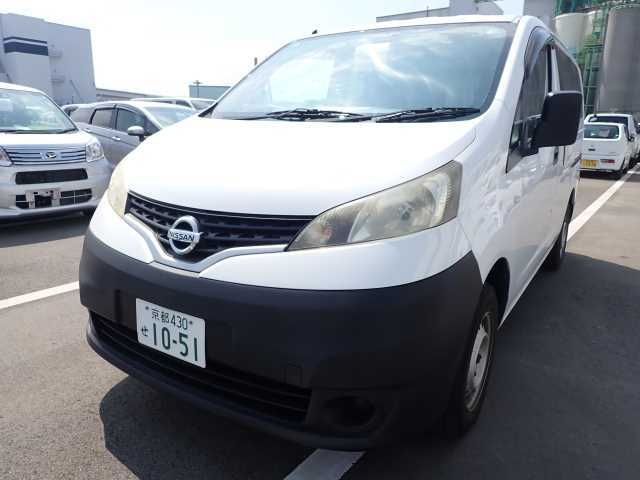 NISSAN NV200 2014