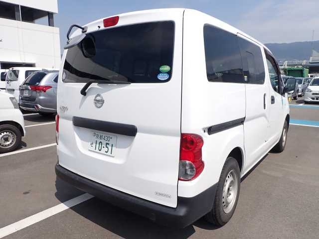 NISSAN NV200 2014