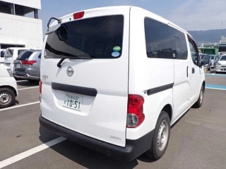 NISSAN NV200 2014