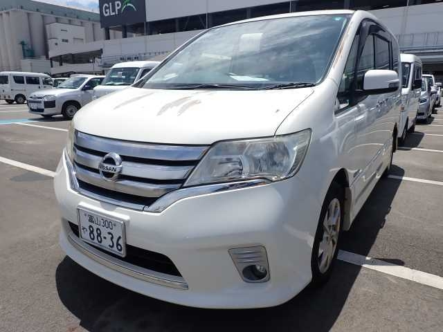 NISSAN SERENA 2013
