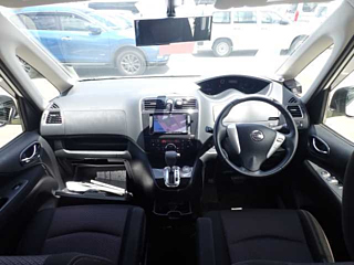 NISSAN SERENA 2013