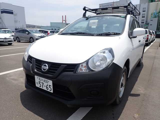 NISSAN AD 2020