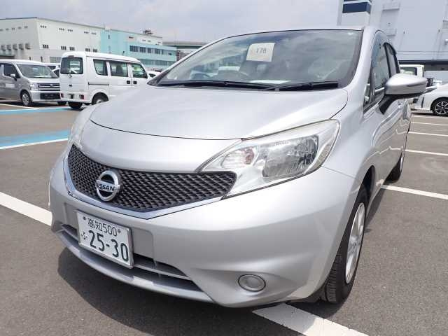NISSAN NOTE 2015