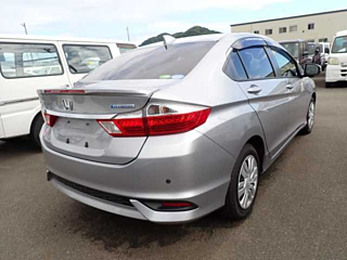 HONDA GRACE 2019