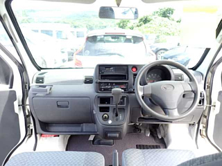 DAIHATSU HIJET VAN 2015