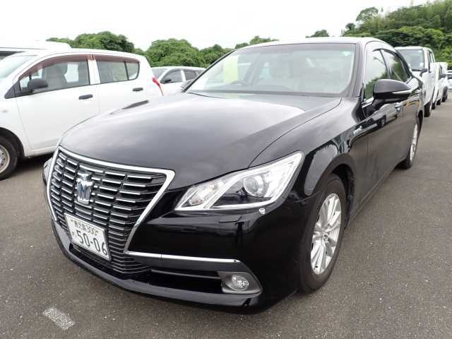 TOYOTA CROWN 2013