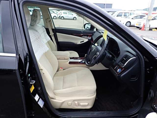 TOYOTA CROWN 2013