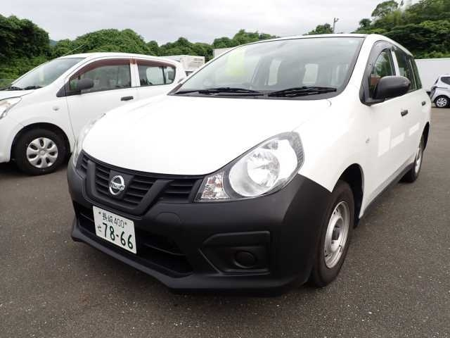 NISSAN AD 2017