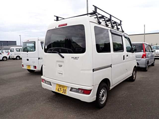 DAIHATSU HIJET VAN 2021