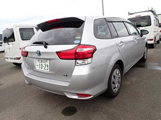 TOYOTA COROLLA FIELDER 2021