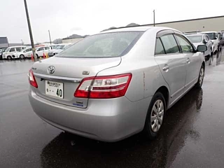 TOYOTA PREMIO 2012