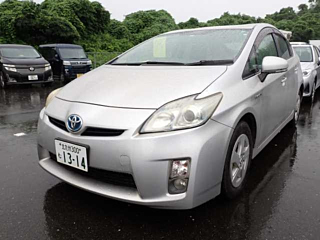 TOYOTA PRIUS 2011