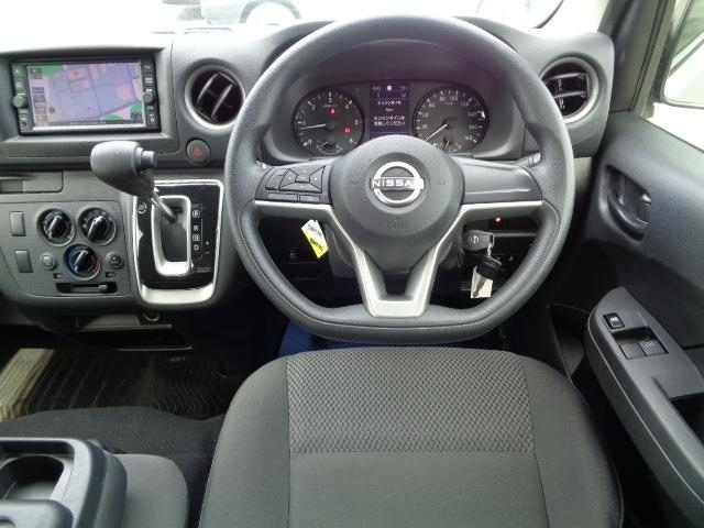 NISSAN CARAVAN VAN 2024