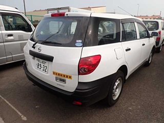 NISSAN AD 2020