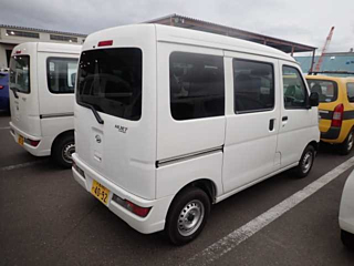 DAIHATSU HIJET VAN 2021