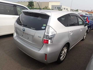 TOYOTA PRIUS ALPHA 2014