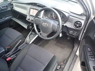 TOYOTA COROLLA FIELDER 2017