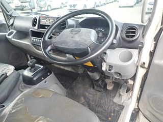 HINO DUTRO 2011