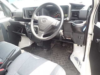 DAIHATSU HIJET VAN 2021