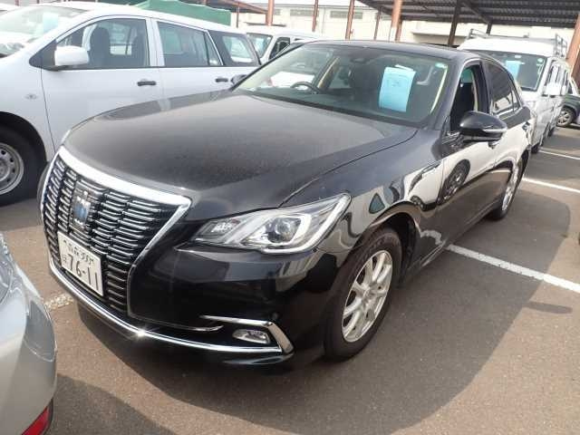 TOYOTA CROWN 2017