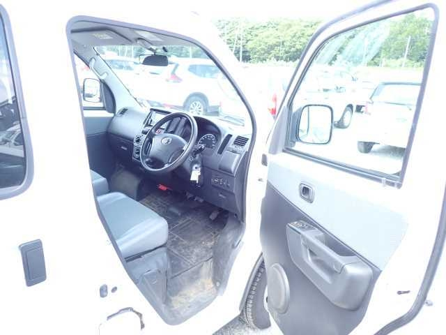 TOYOTA TOWN ACE VAN 2018