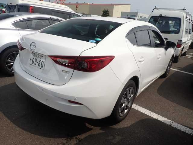 MAZDA AXELA 2019