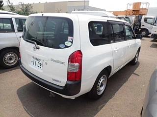 TOYOTA PROBOX 2017