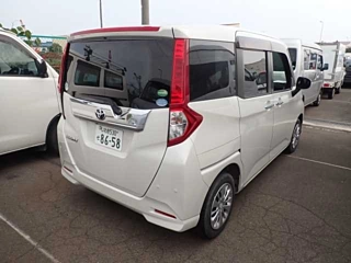 TOYOTA ROOMY 2019