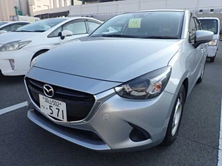 MAZDA DEMIO 2017