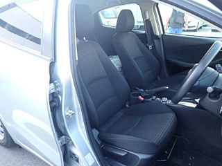 MAZDA DEMIO 2017