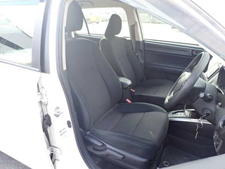 TOYOTA COROLLA FIELDER 2016