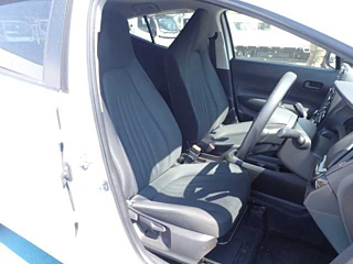 TOYOTA AQUA 2023