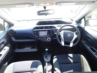 TOYOTA AQUA 2016