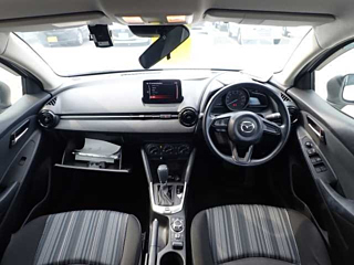 MAZDA MAZDA2 2020
