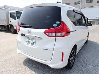 HONDA FREED 2019