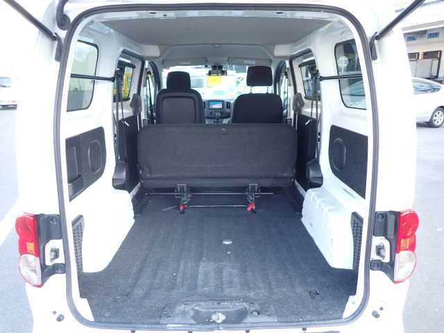 NISSAN NV200 2020