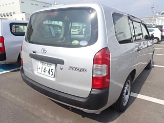 TOYOTA SUCCEED 2020