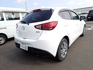 MAZDA DEMIO 2019
