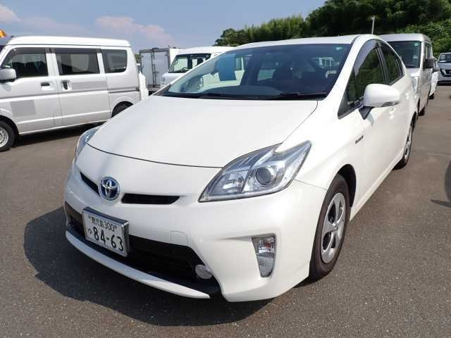 TOYOTA PRIUS 2015