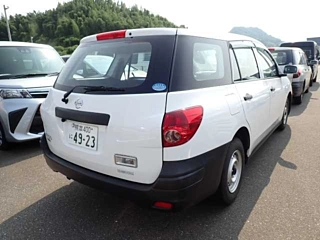 NISSAN AD 2020