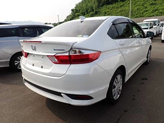 HONDA GRACE 2019