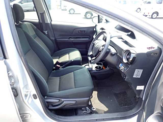 TOYOTA AQUA 2018