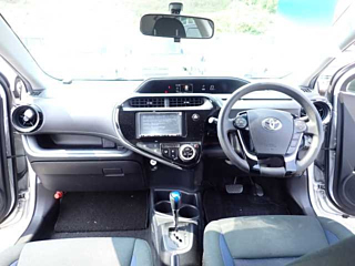 TOYOTA AQUA 2018