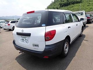 NISSAN AD 2020