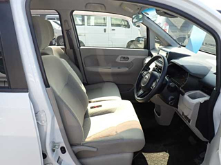 DAIHATSU MOVE 2018