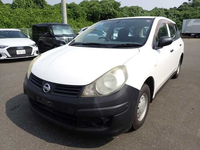 NISSAN AD 2008